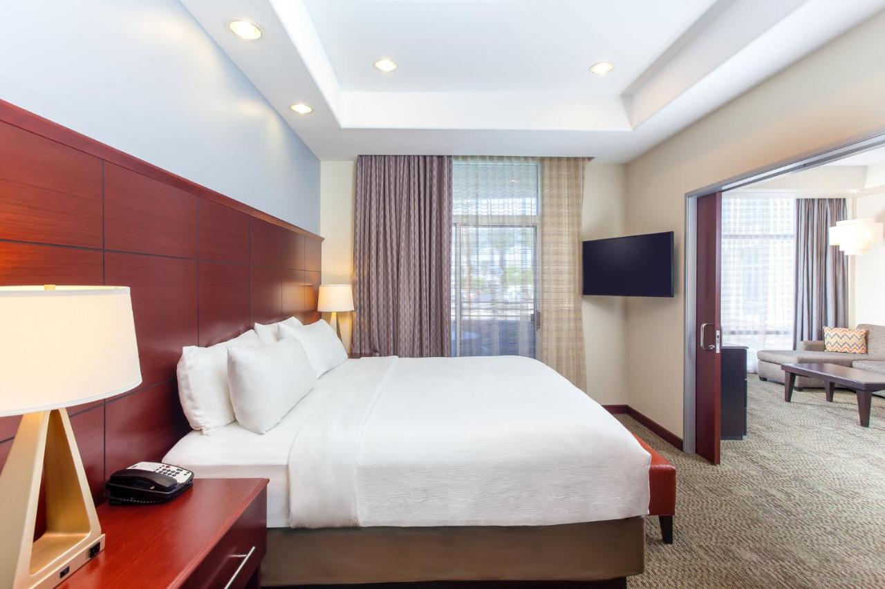 Staybridge Suites Las Vegas - Stadium District Dış mekan fotoğraf